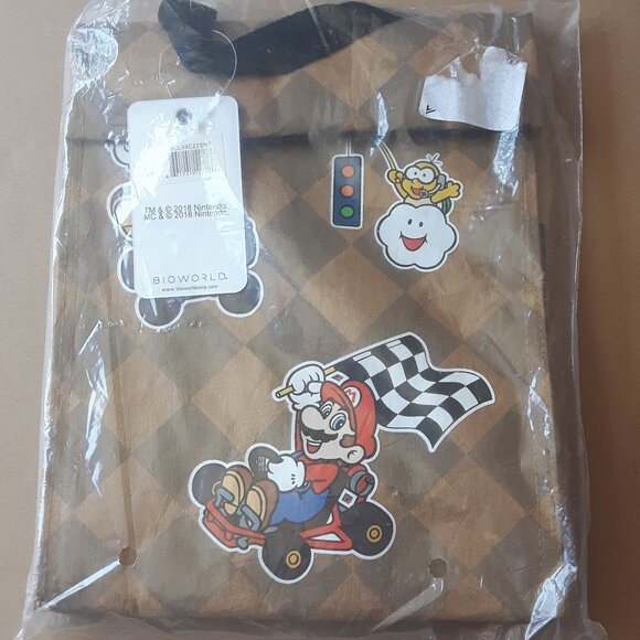 Bioworld Super Mario Brothers Lunch Bag - Picture 1 of 2